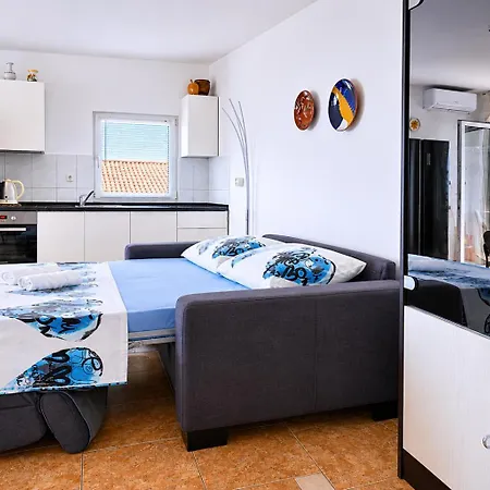 Apartman Timila Azure Cosy Seaview *